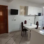 Il Glicine דירה